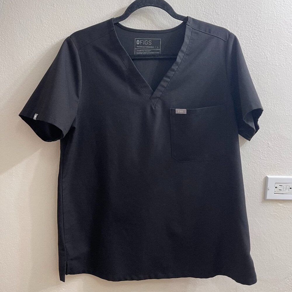 Figs Scrubs: Black Catarina Top (L)